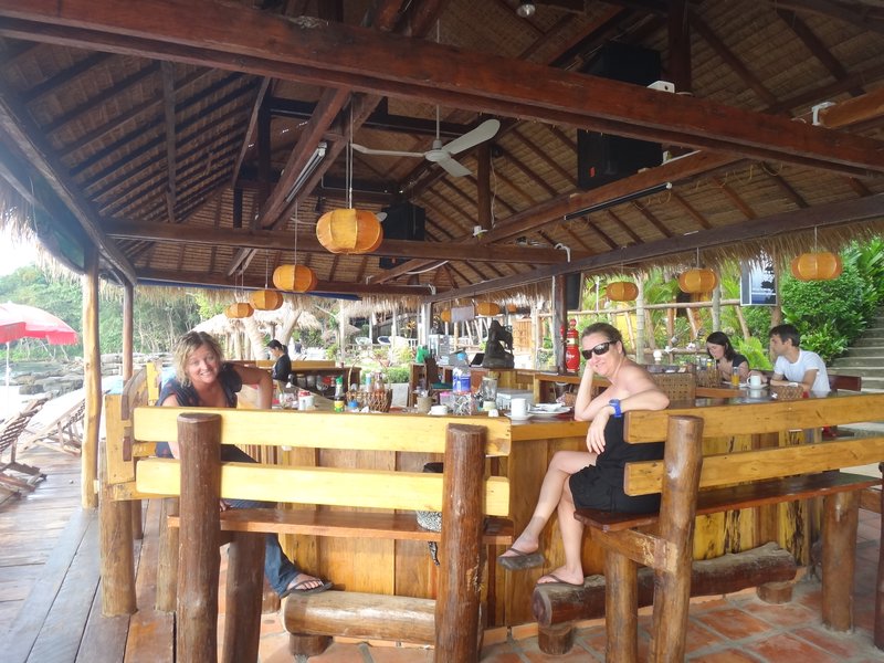 The Bar at Cove Beach Bungalows