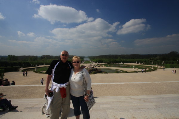 Karen and Mal at Gardens of Versailles