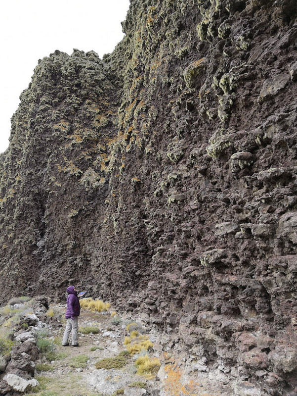 Lava cliffs at Pali Aike