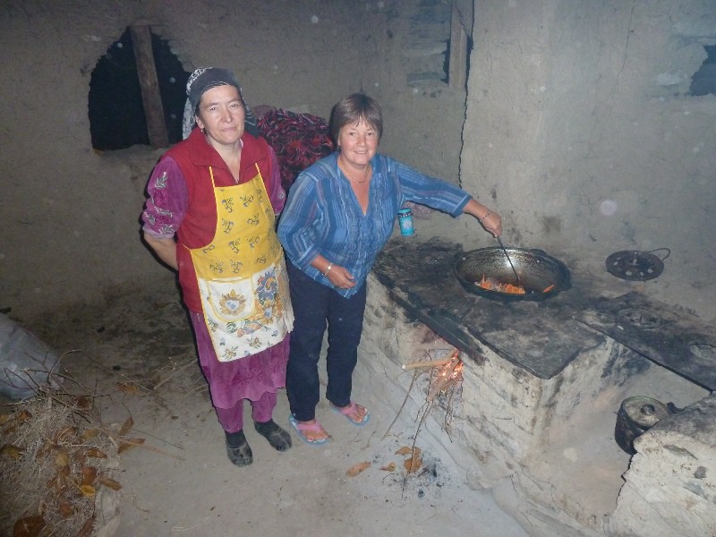 Cooking Plov in Sentyab with Fahima