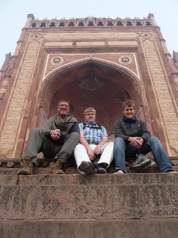 The Victory Gate at the front of the mosque at Fatehpur Sikri