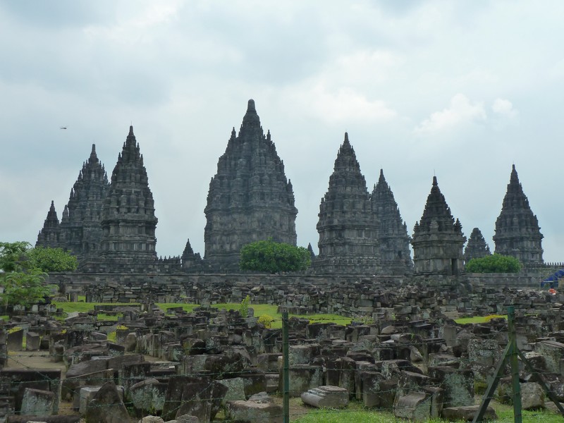 The main temple complex at Prambanan