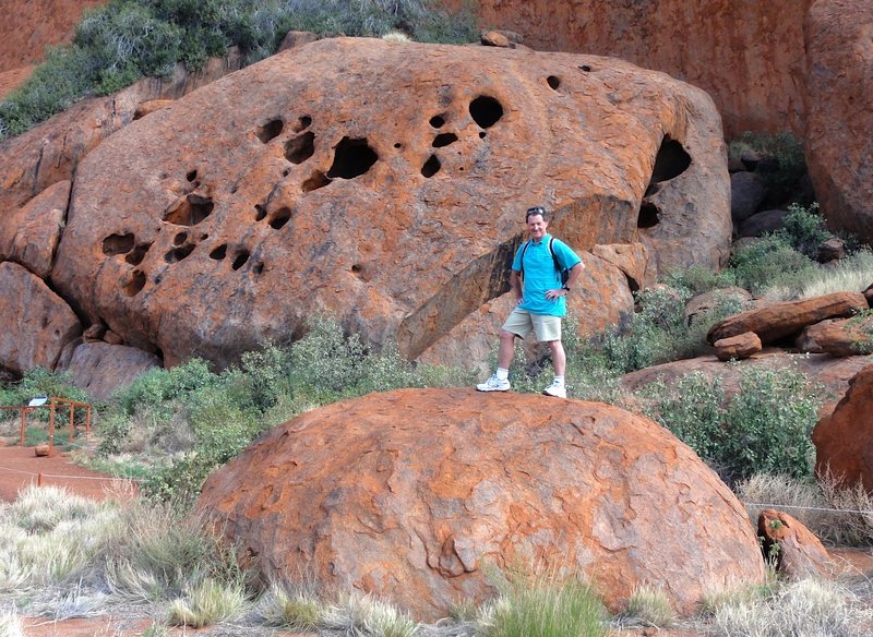 3 Uluru Iki
