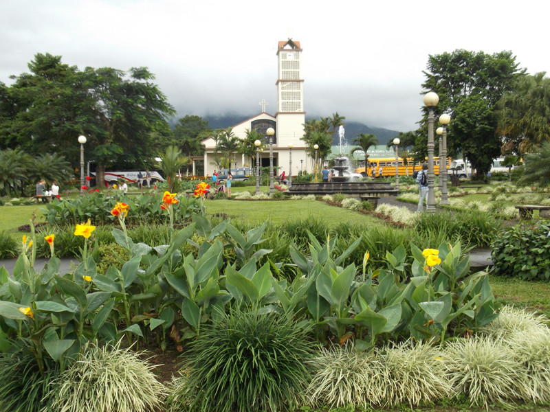 Central La Fortuna town (La Fortuna; Costa Rica)