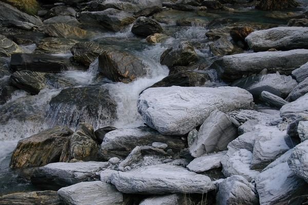 More frosty rocks