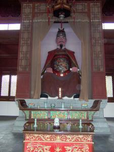 King Qian Statue