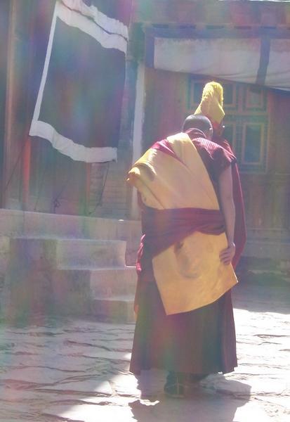 Head Nun leads the way into prayer