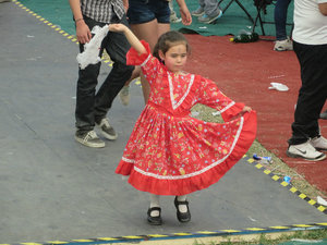 Cueca Dancer