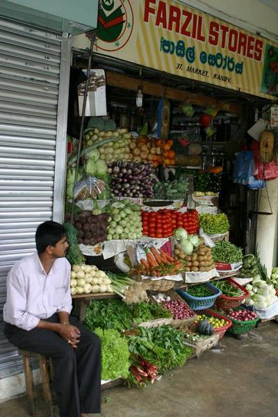 Fruit 'n Veg stall - Kandy