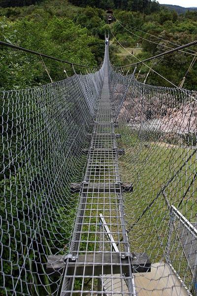Longest swingbridge in NZ over the Buller River