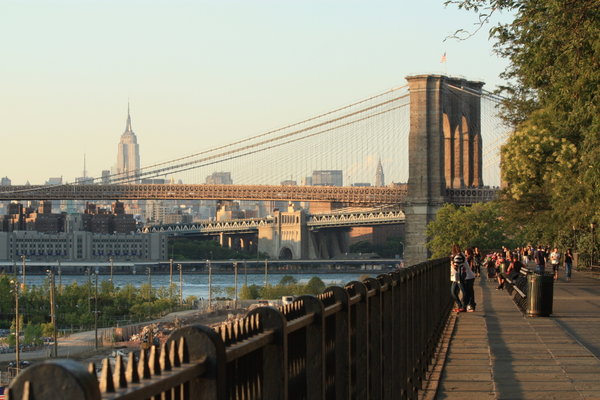 Brooklyn Bridge, Manhattan annd Promenade