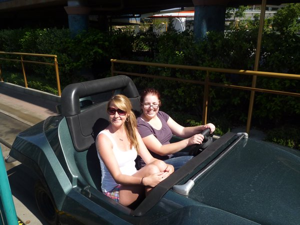 Disneyland! - Never too young to drive in USA!