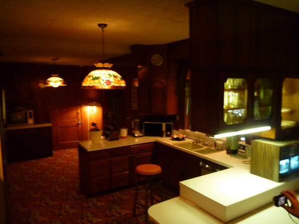 Graceland! - Kitchen
