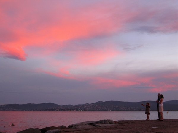 Magical sunset - peace and harmony in St Raphael