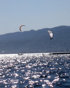 More kite surfing!!!