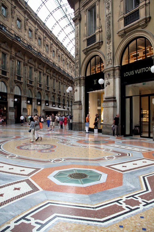  Galleria Vittorio Emaluele II