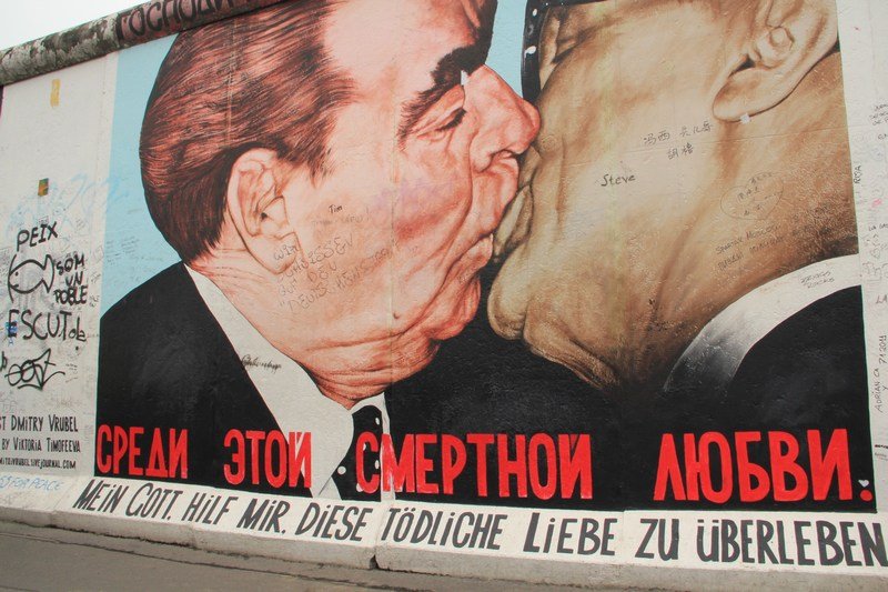 My God, Help Me to Survive This Deadly Love, depicts Leonid Brezhnev and Erich Honecker in 1979