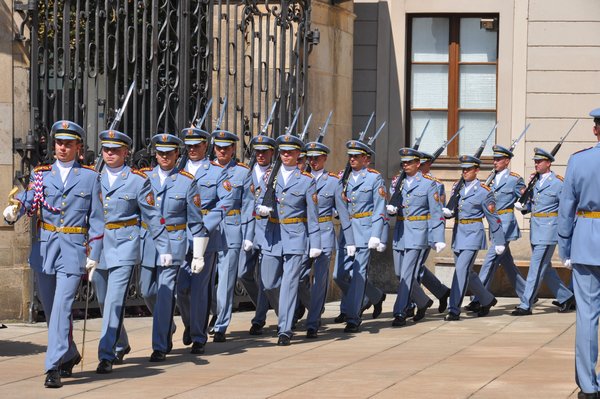 Change of the guards in Prague