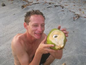 Coconuts & Almonds Costa Rica 041