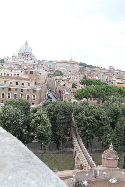 Path from St. Peter's to Castel San Angelo