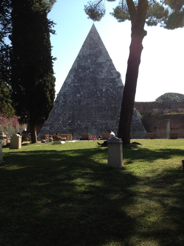 Piramide 1