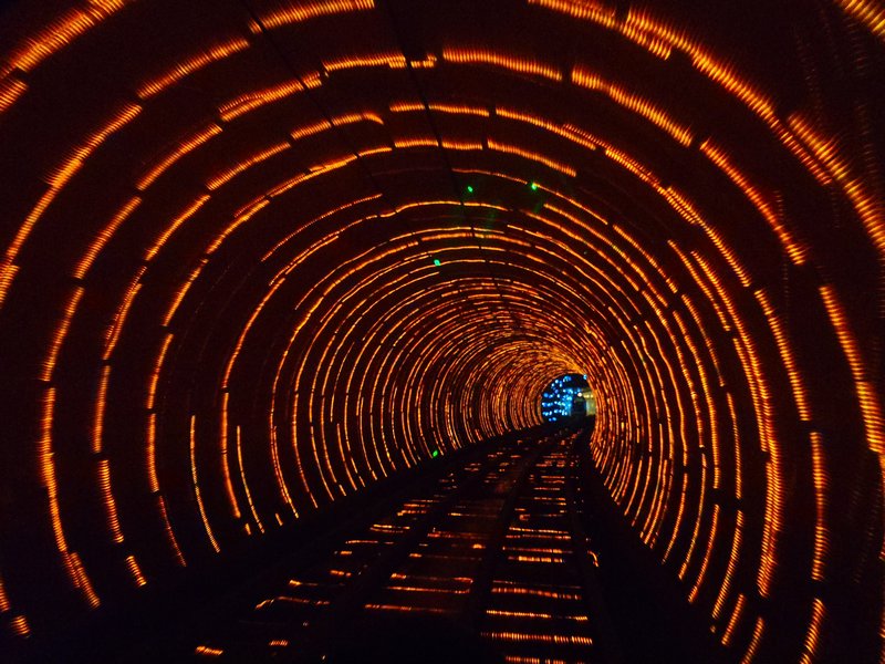 Bund tunnel 