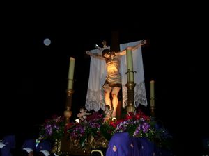 Cristo carried by the Hermandad