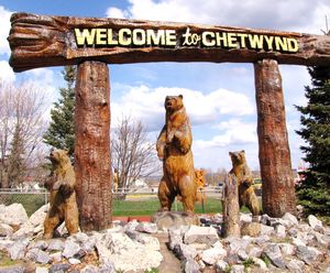 AK1 May14 Welcome Chetwynd bears