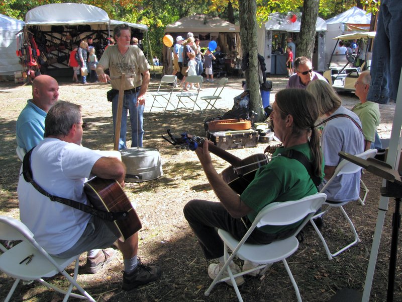 Oct8 3 Bluegrass musicians at Kentucky Artists Guild Fair, Berea, KY