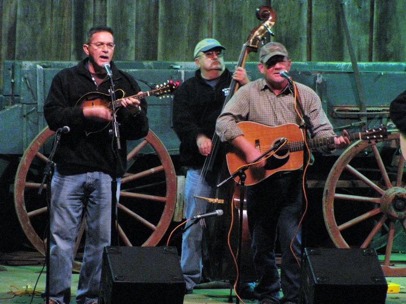 Oct15 5 Three of the Open Raill Bluegrass group