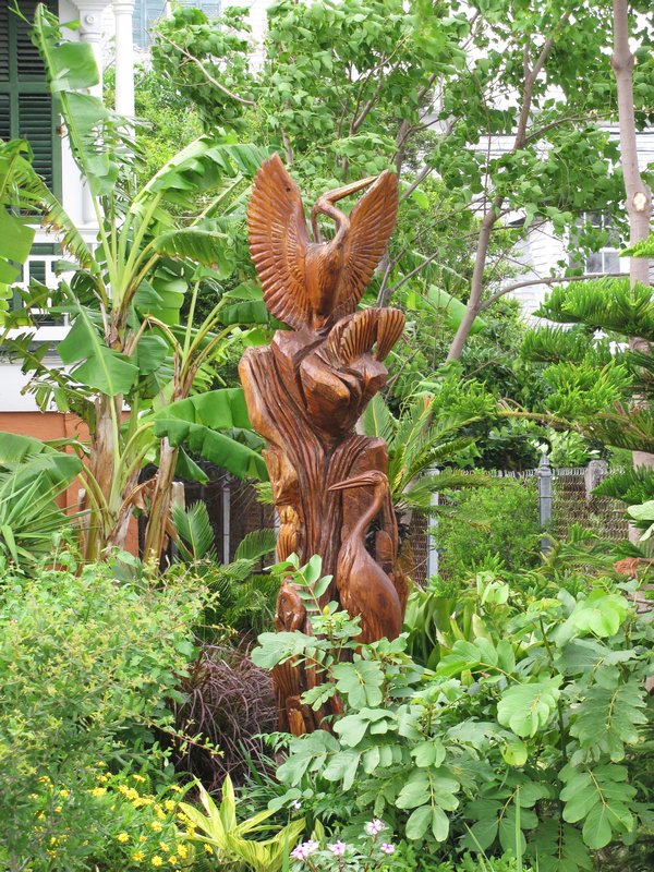 412-32 Tree sculpture after hurricane devastation