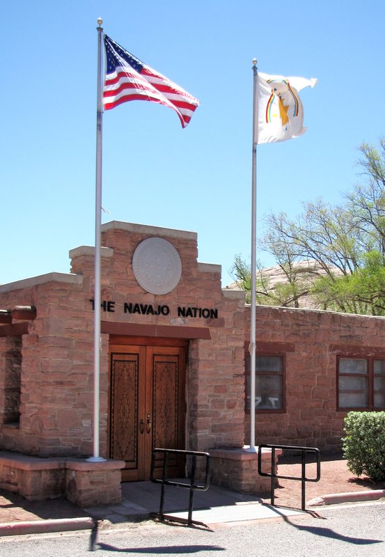 512-17 Navajo Nation HQ