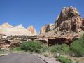 512-112 Capitol Reef road view