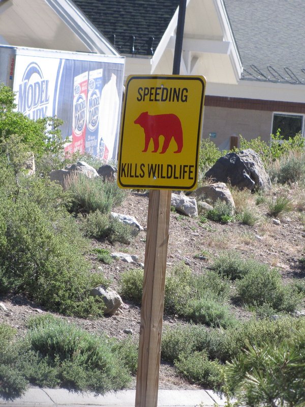 612-2 Street sign in Mammoth Lakes
