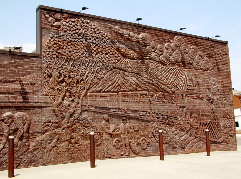 612-70 Concordia brick mural panel 1