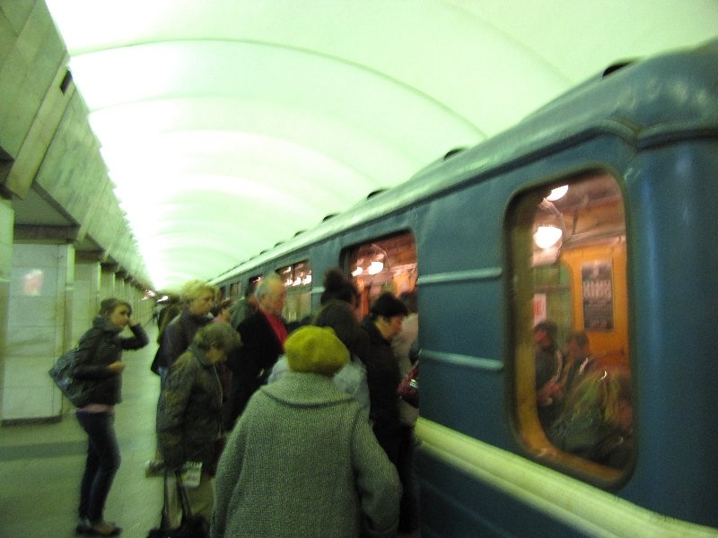 96-1 St Petersburg Subway