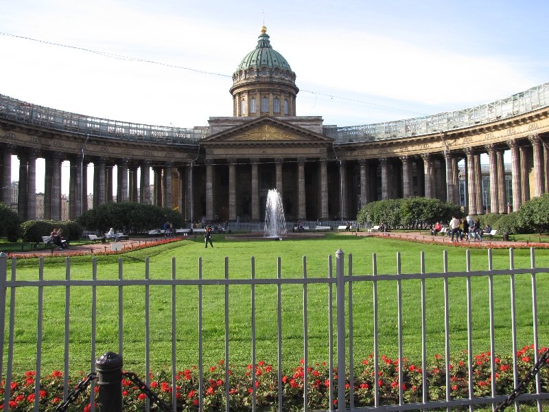 96-4 St. Petersburg Nevsky Prospekt Cathederal of Our Lady of Kazan