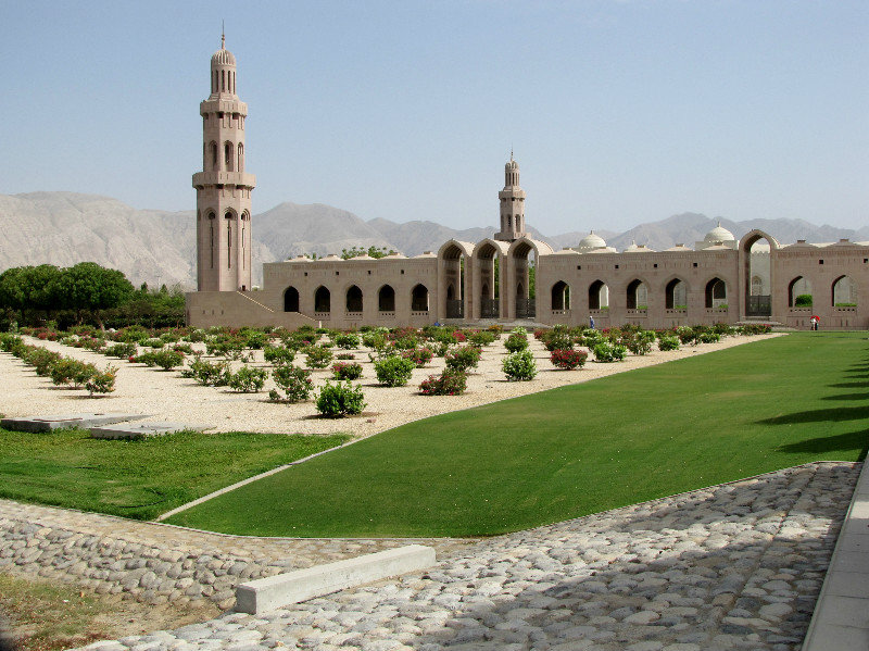 1304-235 Grand Mosque--Left