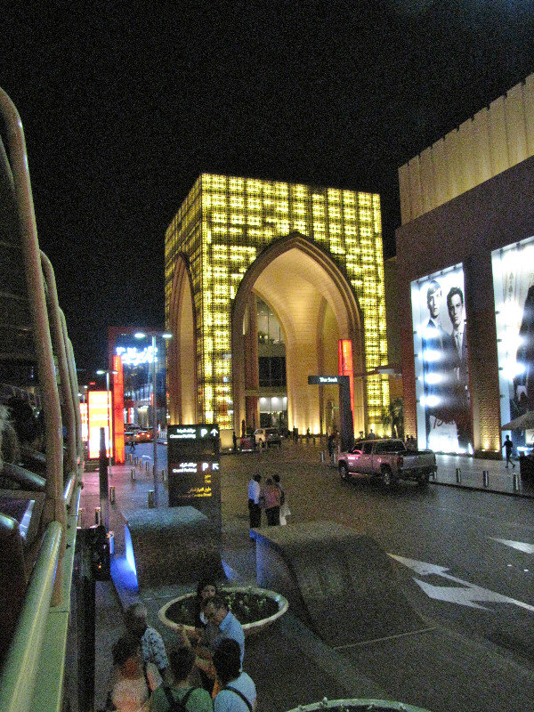 1304-260 Dubai Mall-D