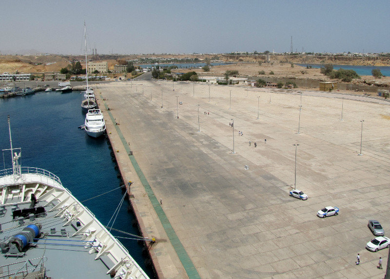 1304-357 toward entrance of Sharm El Sheikh port