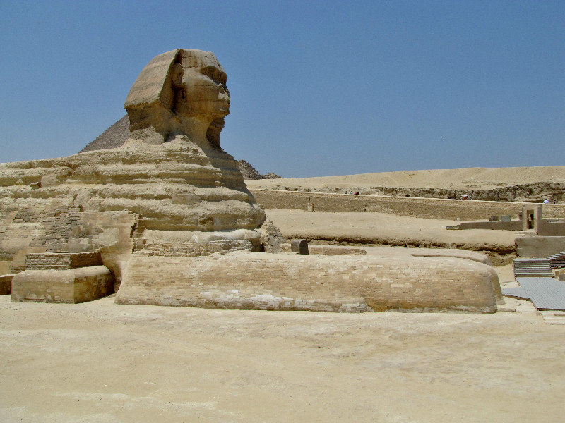 1304-399 Front part of the Sphinx