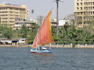 1304-413 Dhow sail boat