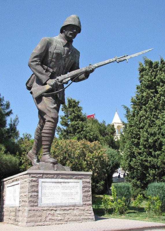 1305-39 Statue of 57th regimental soldier
