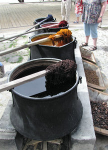 1305-205 Dye vats and plants used to make the colors