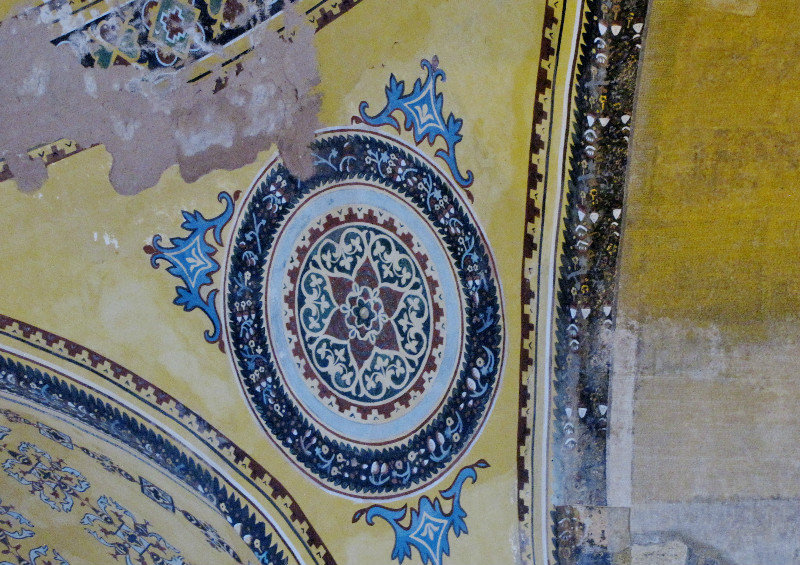 1305-376 Hagia Sofia--detail of ceiling decoration in the gallery