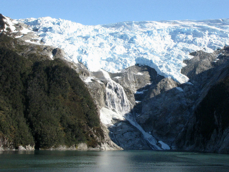 1312-183 Glacier-fed waterfall