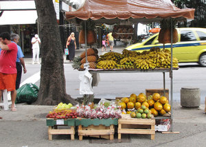 1312-390 A typical corner fruit stand on the way to Copacabana Beach