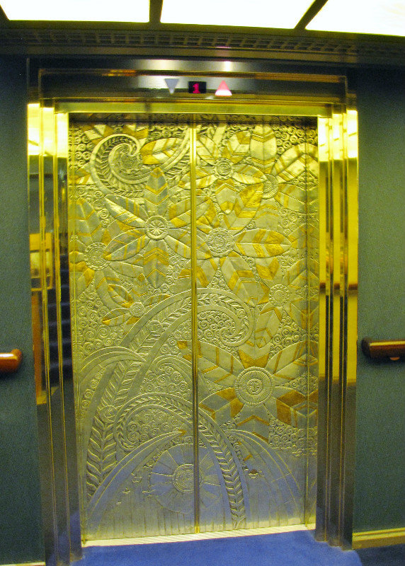 1311-117 Elevator door