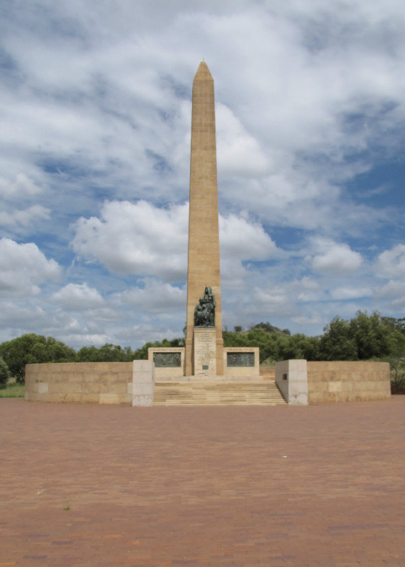 1403-181 Women's memorial