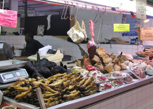 1403-287 Inside the meat market